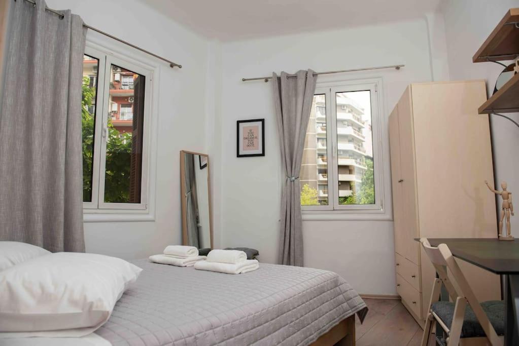 Apartment In The Heart Of The City テッサロニキ エクステリア 写真
